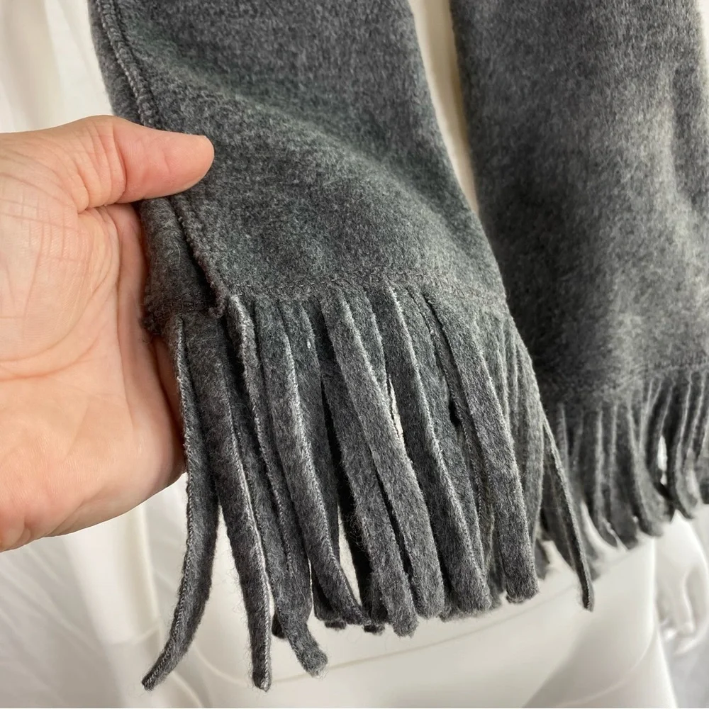 Amanda Smith Soft Fringe Gray Winter Scarf